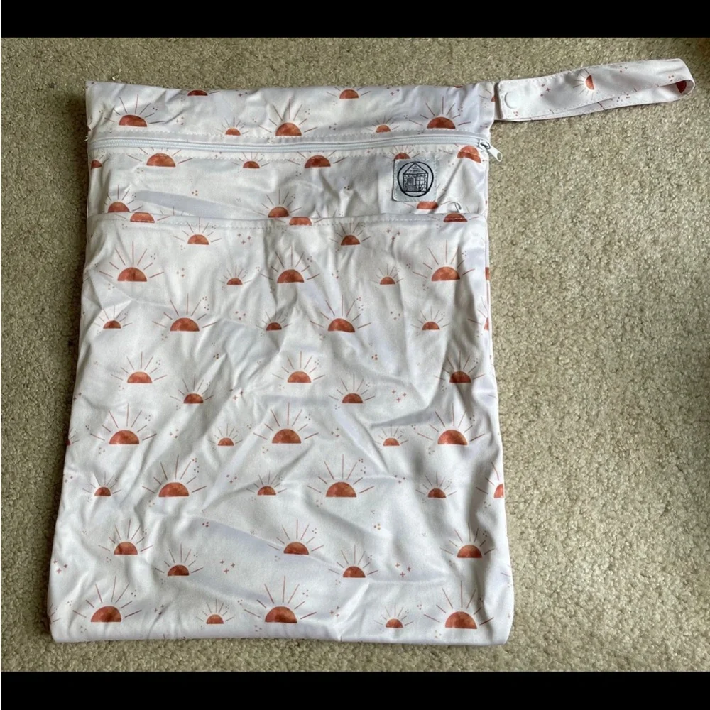 Sun Patterned Wet Bag with Handle